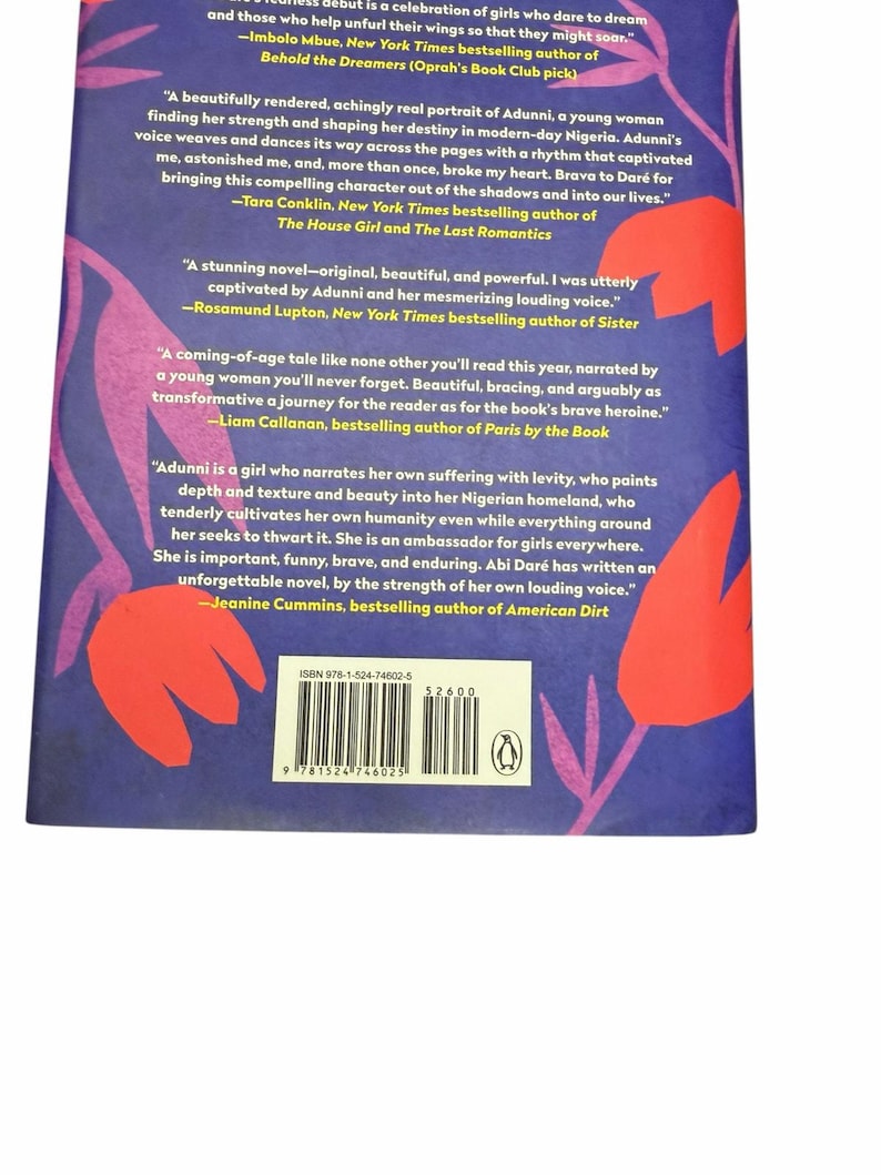 La muchacha de la voz fuerte de Abi Daré Novela de ficción literaria de tapa dura imagen 8