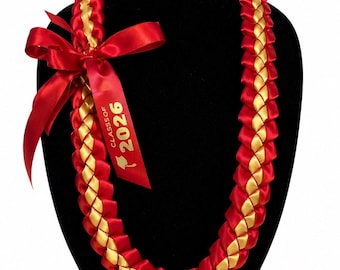 Benutzerdefinierte Abschluss Lei | Jahrgang 2026 | rot-goldfarbenes Schleifenband | Handgemachtes Geschenk