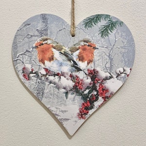 Winter Robin Decoupaged Wooden Heart Plaque / Winter Decor / Winter Ornament 15cm heart plaque