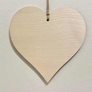 Winter Robin Decoupaged Wooden Heart Plaque / Winter Decor / Winter Ornament image 3