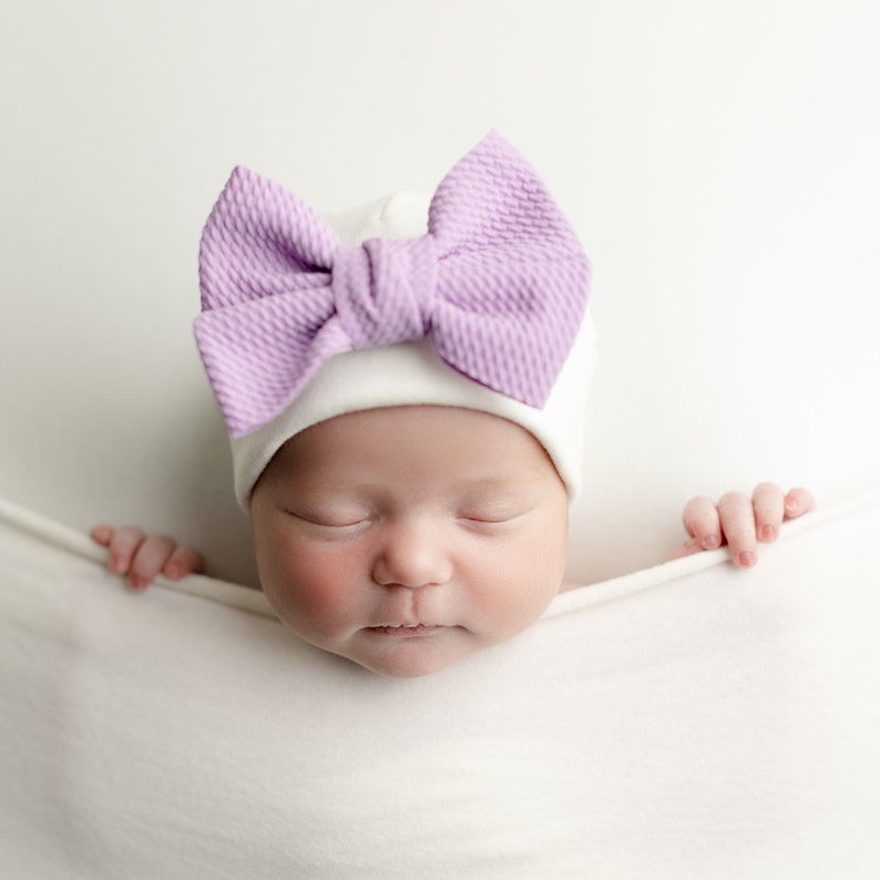 Lilac Little Poppy Bow Hat // Newborn Hat, Newborn Beanie, Baby girl hat, Preemie hat, baby girl gift, newborn hat with bow image 4