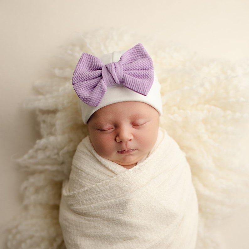 Lilac Little Poppy Bow Hat // Newborn Hat, Newborn Beanie, Baby girl hat, Preemie hat, baby girl gift, newborn hat with bow image 3