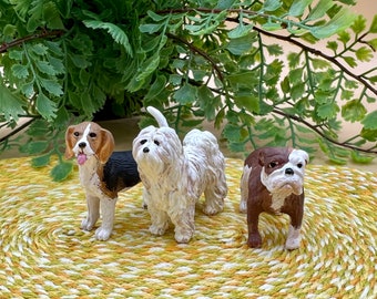 Dollhouse Miniature Dogs, Beagle, Bulldog, Lhasa Apso 1:12