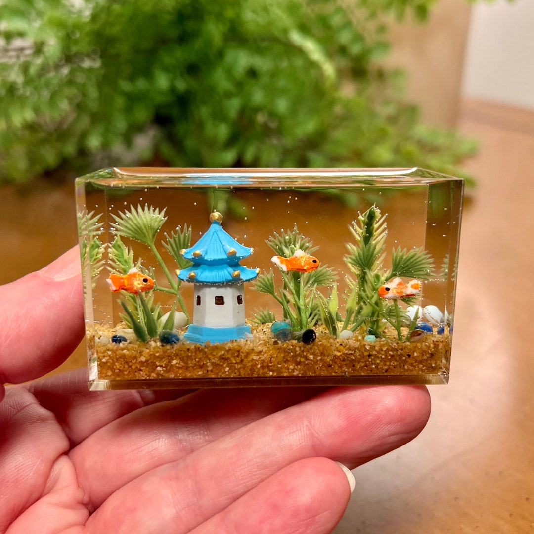 Photo inspiration: Gallery Detail: Miniature Goldfish Aquarium With Blue Pagoda 1 12 Scale