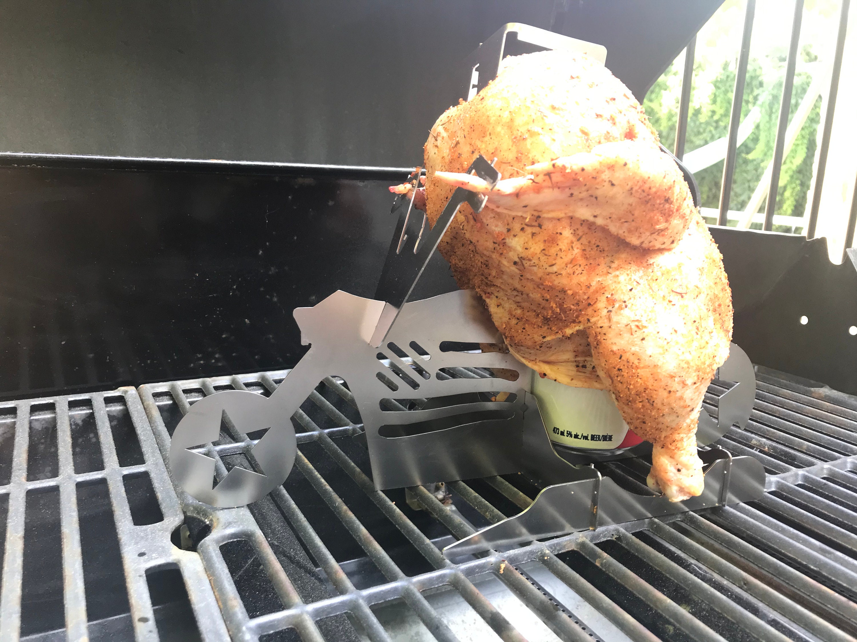 The Grill Lover’s Motorcycle Chicken Stand