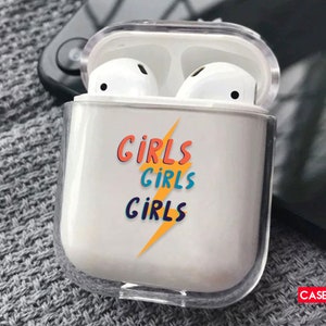 Beleuchtung und Schriftzug &#39;Mädchen Mädchen Mädchen&#39; AirPods Hülle Schriftzug Liebe Geschenk Gelbe Beleuchtung Mädchen Schriftzug bunt Schriftzug