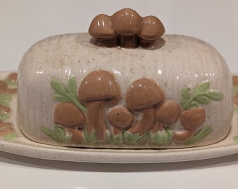 Vintage 1970's Cottage Core  Mushroom Butter Dish