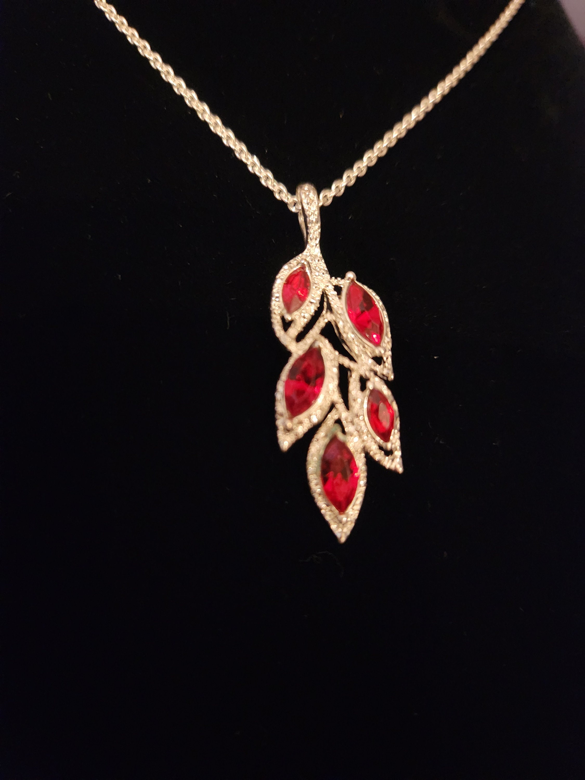 Vintage Silver Tone Ruby Red Rhinestones Necklace Pendant by SAQ