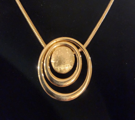 Vintage Monet gold tone triple oval pendant neckl… - image 1