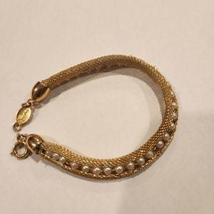 Vintage Napier Gold tone  mesh bracelet with faux pearls