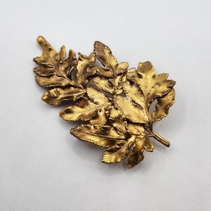 Vintage Large Gold Tone Leaf Brooch