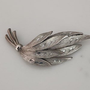 Vintage Jonette gebürstet strukturierte Silber Ton Blätter Brosche Pin