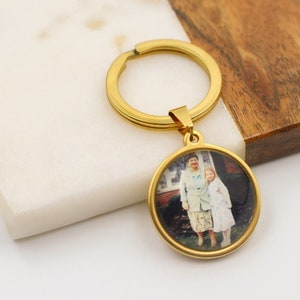 Custom Photo Keychain, Picture Keychain personalized, gift for her, memorial sentimental gift, Christmas gift for mom, gift for husband