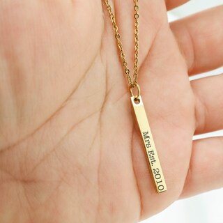 SIPURIS Collana Con Numeri Romani Personalizzabile, Ciondolo In Acciaio Inox 25x25 Mm, Gioiello Regalo Per Coppie, Anniversario, Matrimonio