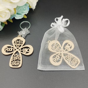 12Pcs Wooden Keychain with Cross Frame and Letters Baptism/Christening Favors party favors Recuerdos de Bautizo with Organza Bag