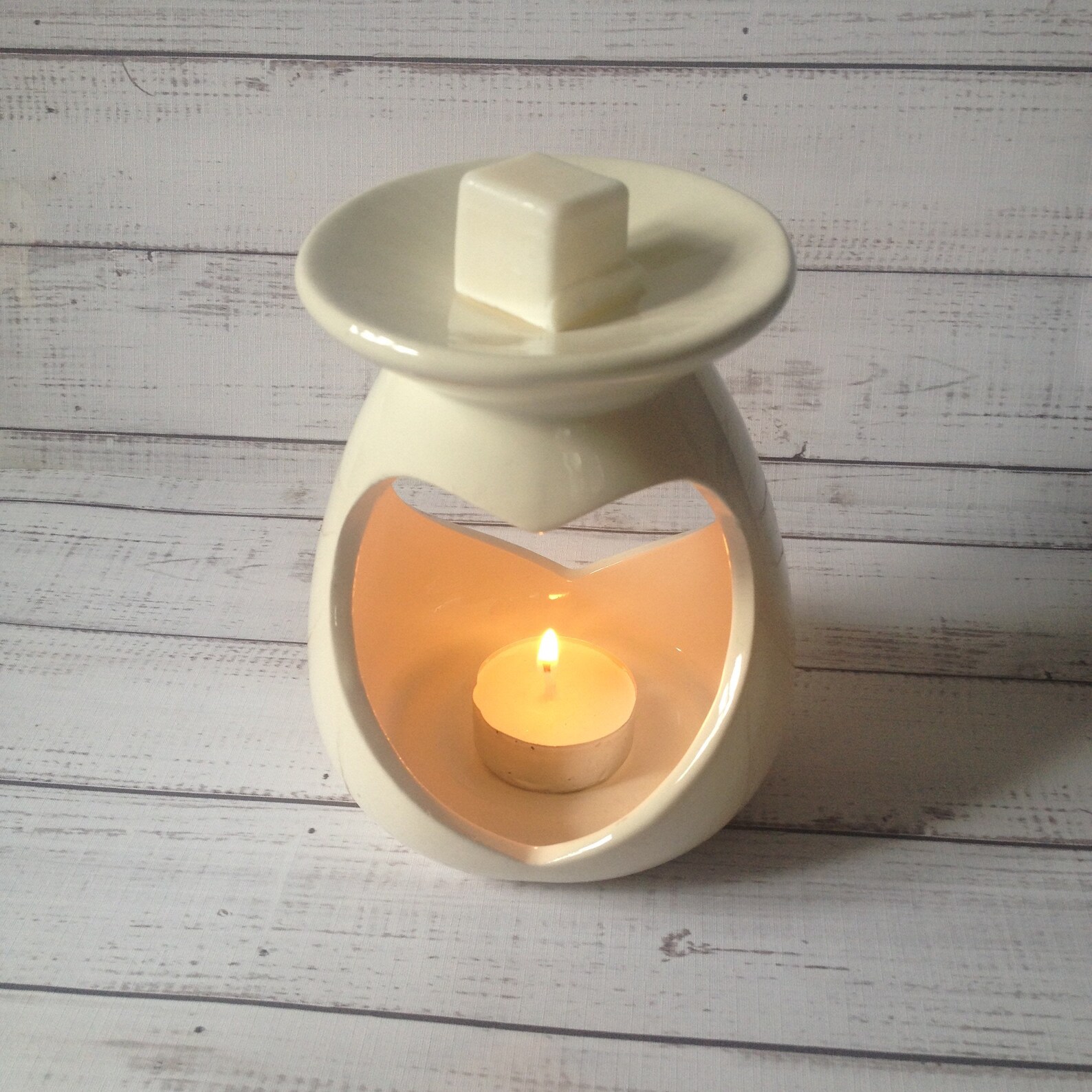 70g soy wax melts inspired by the iconic No5 Etsy