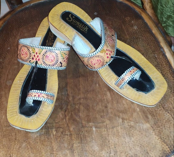 Vintage,Swastik leather works, slippers, chappal,… - image 8