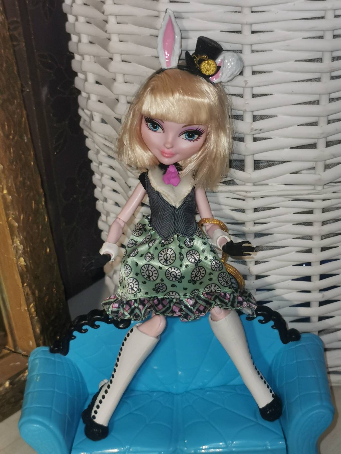 Ever After High Bunny Blanc Doll  Ever after dolls, Ever after