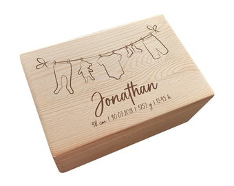 Small souvenir box "clothes line" personalized with name and dates