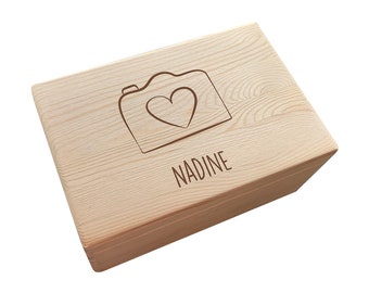 Small memory box "camera" personalized with name