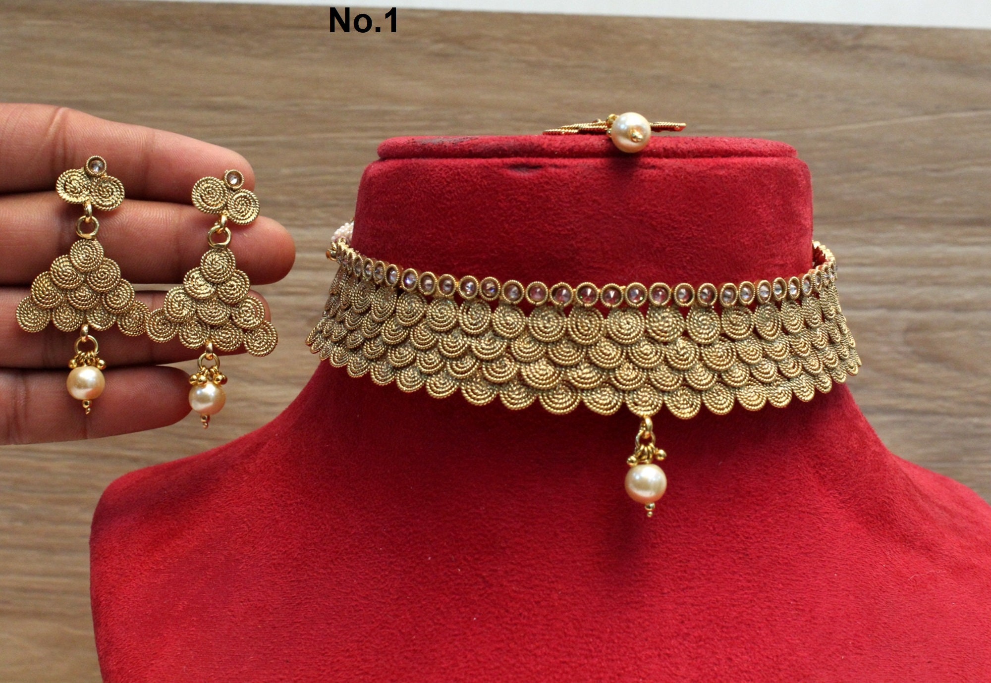 Collana Choker Perle Placcata in Oro Bollywood Sposa Indiana Set