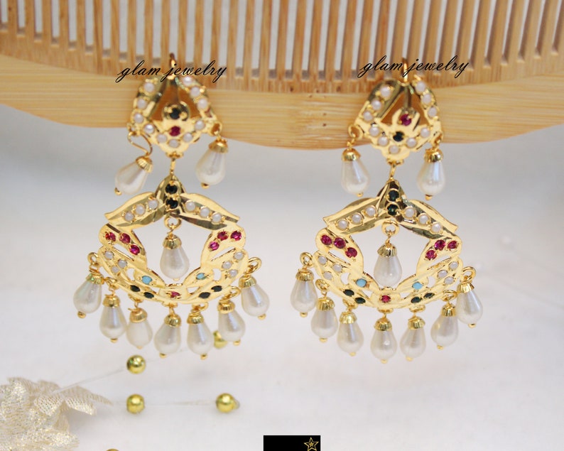 Get Punjabi Style Pipal Patti Gold Set Design Images