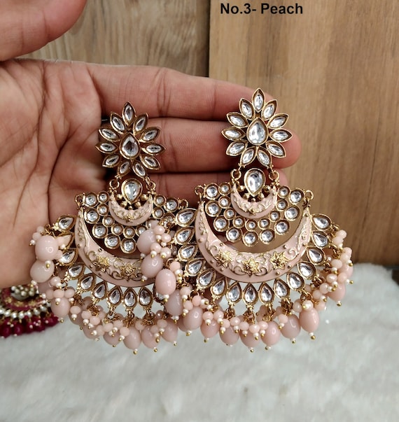 Peach Color Ethnic Maang Tikka Set with Earring for Party | FashionCrab.com