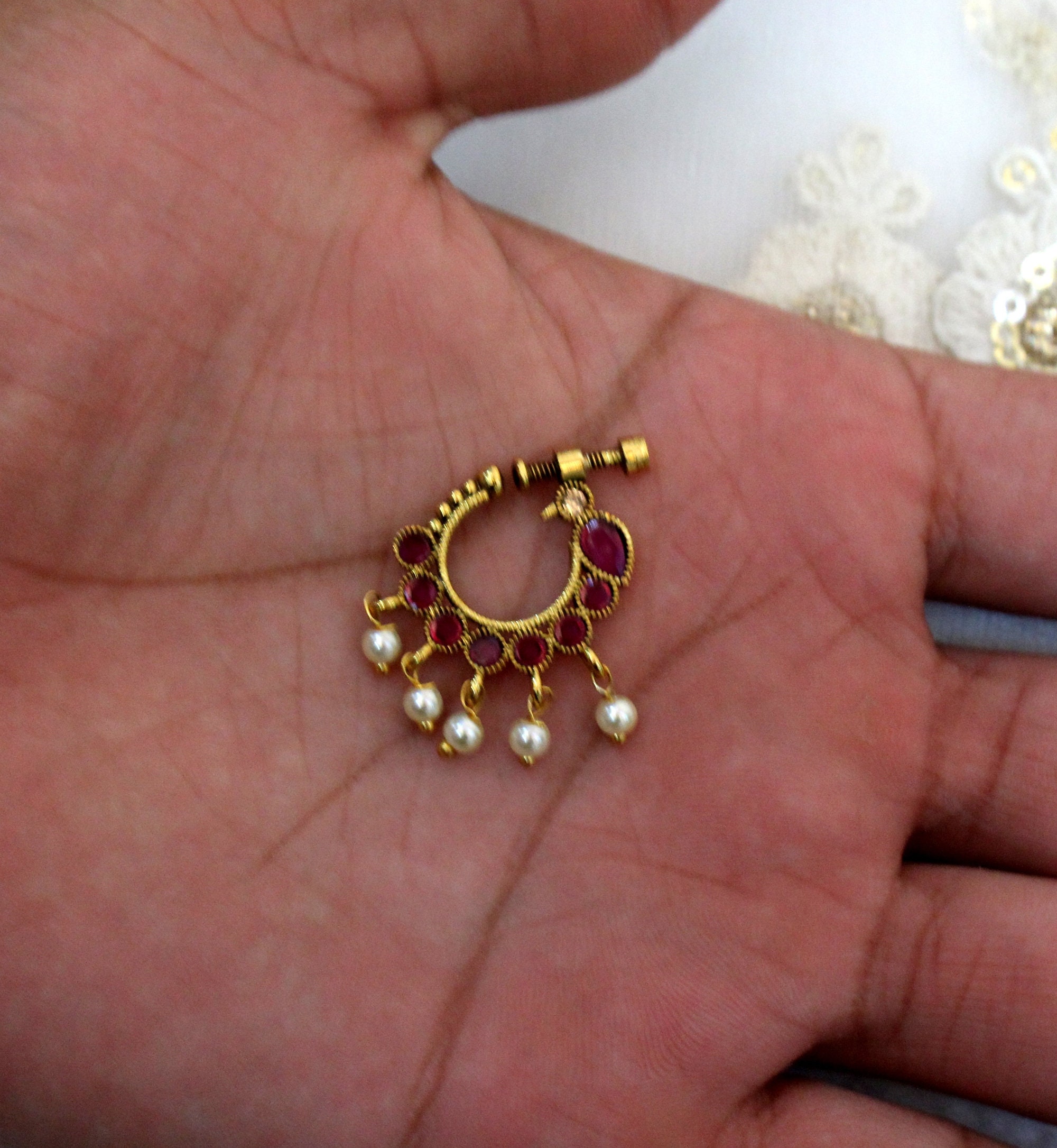 Golden Plain Nose Ring, Size: 10mm at Rs 1200/piece in New Delhi | ID:  14444456933
