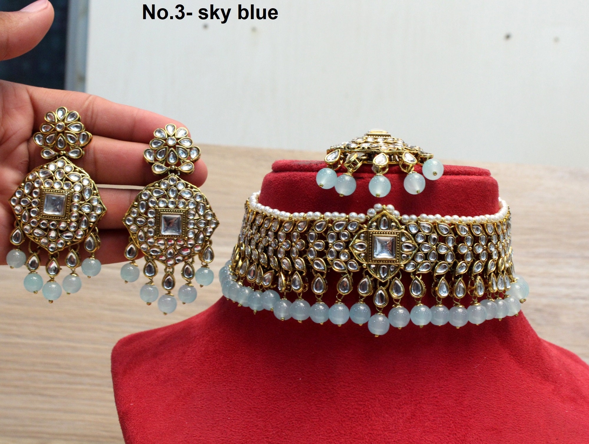 Red kundan choker set deals