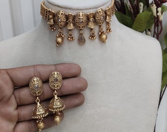 Choker Maharani placcato oro scintillante di alta qualità con