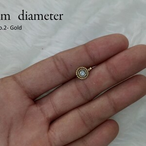 Clip On Nose Pin: Indian Wedding Nathini, Non Pierced No.2