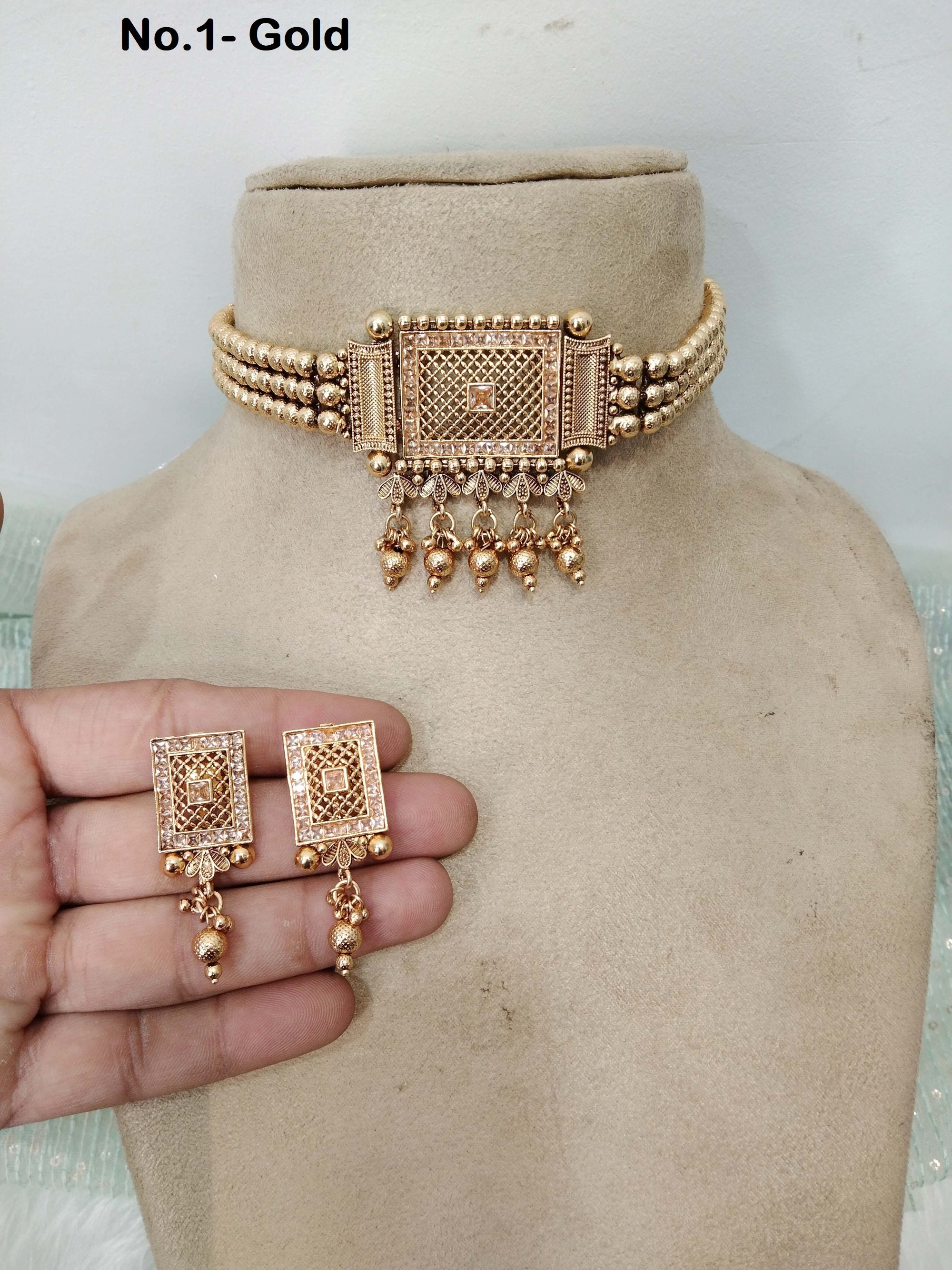 Gold choker set price deals