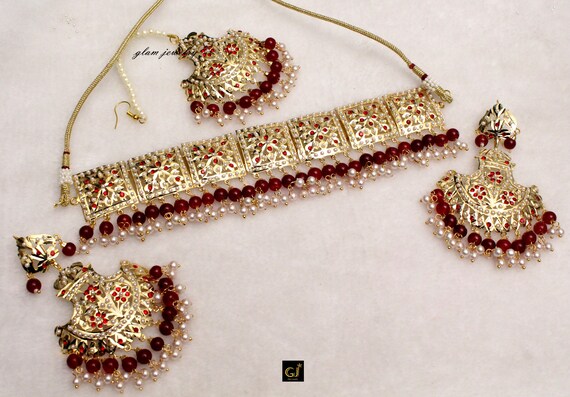 maroon necklace set