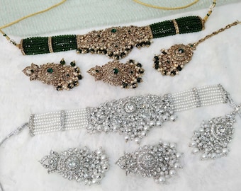 Set di gioielli da sposa indiani: collana, orecchini e set Tikka Darwin Ventura in oro Bollywood - Italia