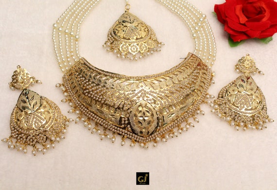 Jadau Gold Pearl Choker Necklace Set 