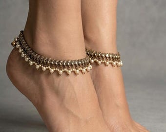 Crystal Indian Anklets: Gold Plated Bollywood Payal Jewelry
