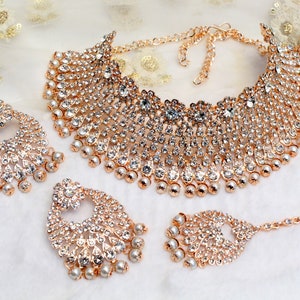 Artificial gold outlet choker necklace