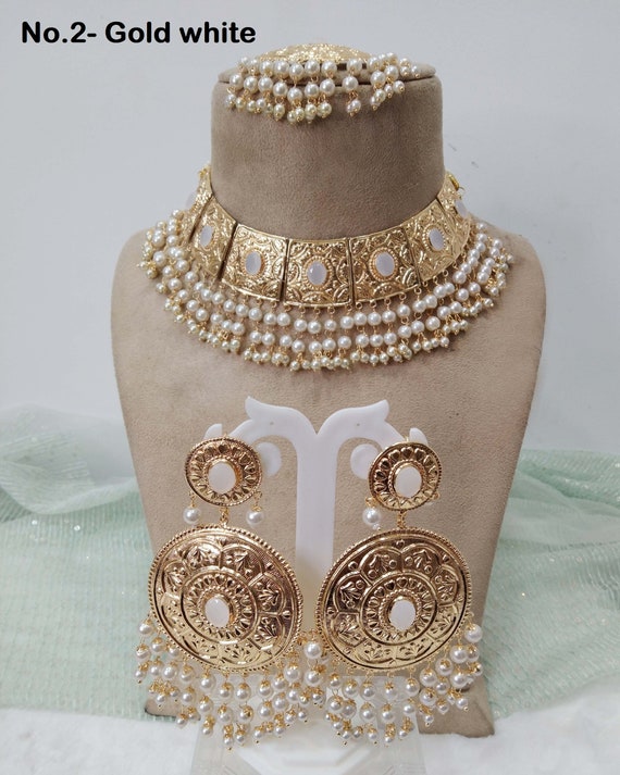 Sabyasachi Gold Choker/ Choker Necklace Set/ Kundan Necklace Set/ Pakistani  Choker/ Indian Choker - Etsy Canada | Bollywood jewelry, Choker necklace  designs, Choker necklace set