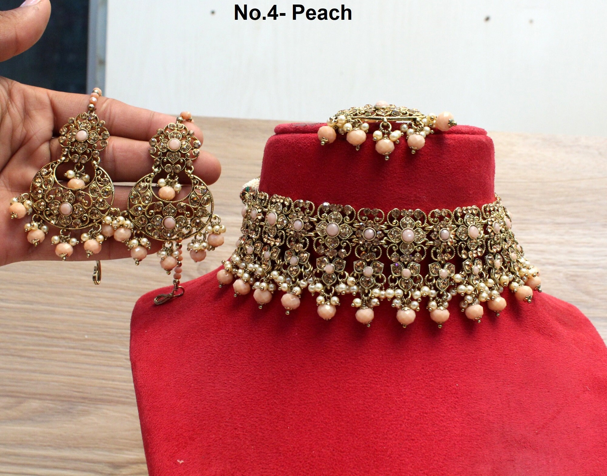 Peach on sale choker set