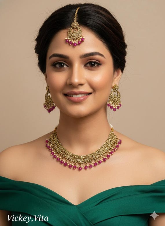 Crystal Indian Jewelry Necklace Set, Bollywood Bridal Vickey Set