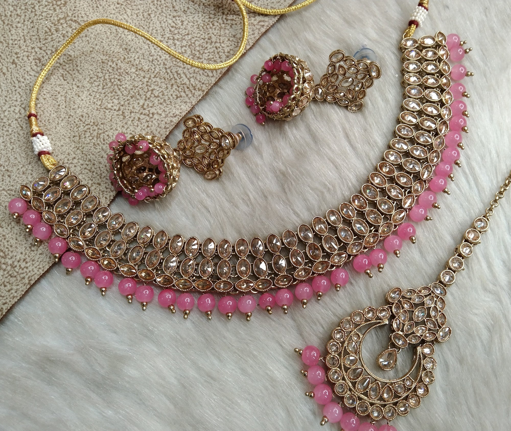 Touchstone Nuovo Indiano Bollywood Bling Artigianale Bellissimo Motivo Look gratificante Gioielli di Design Gioielli Collana Coppia in Tono Oro Antico per Le Donne