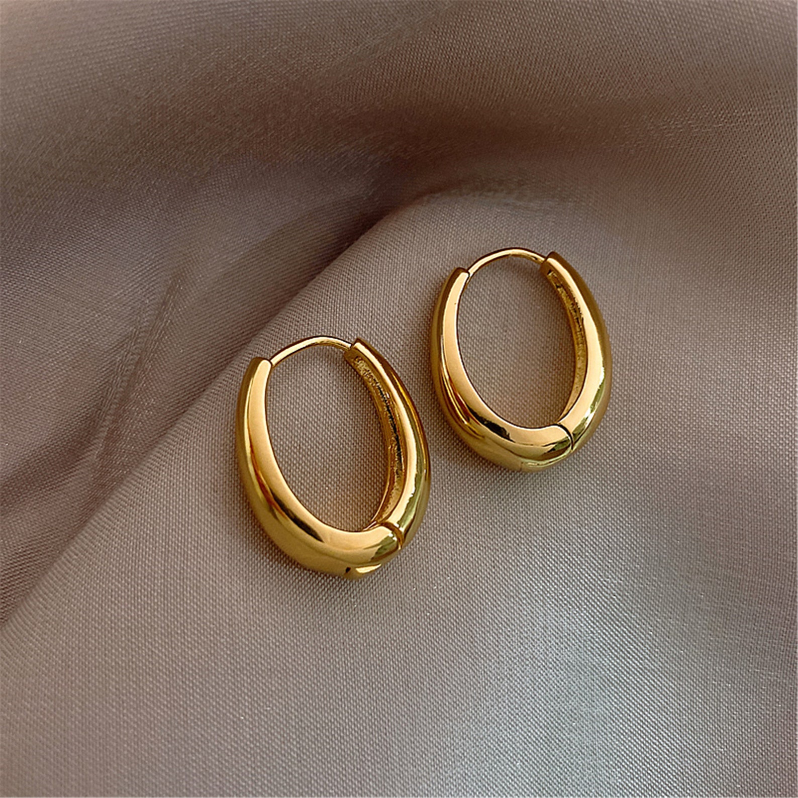 Gold chunky hoop earring made of gold filled hypoallergenic / Etsy