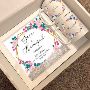 Gepersonaliseerde islamitische huwelijkscadeau mand set namen paar Nikka Dua moslim mokken Nikkah kalligrafie kunst familie gunsten Zam Zam stickers datum