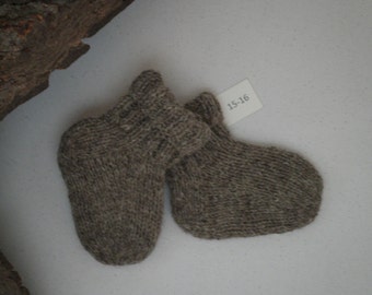 Baby socks size 15-16 organic wool