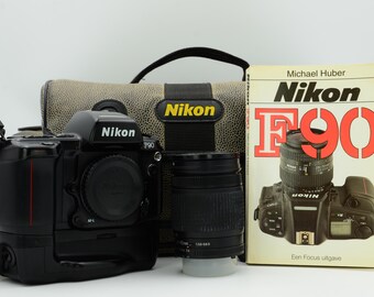 Nikon F90X + 35-70 AF f3.3, 4.5 Fotocamera reflex a obiettivo singolo (SLR) - Catawiki