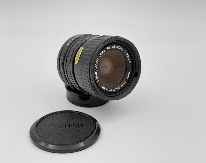 Canon Zoom Lens FD 28-55mm F3.5-4.5 Lens for FD mount in beautiful condition
