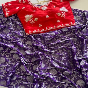 Silvar Handarbeit Saree Bollywood Style Foil Work Designer Saree mit Bluse ethnischer Abnutzung für Frauen Saree indische Hochzeit Abnutzung Saree