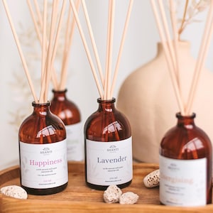 Aromatherapy Reed Diffuser 100ml Long Lasting Scented with Pure Essential oils Birthday Gift For Her Housewarming Botanical Fragrances Gift