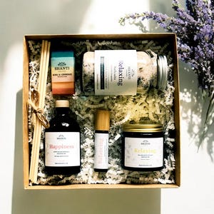 Luksusowy Aromaterapeutyczny Prezent Urodzinowy Spa Organiczny Prezent na Parapetówkę Ekologiczny Relaksujący Prezent Urodzinowy Zapachowy z Olejkiem Eterycznym Prezent dla Dobrego Samopoczucia