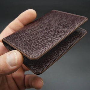 Monedero de tarjeta minimalista, cartera de la tarjeta de Burgandy, hecho a medida hecho a mano